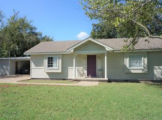 1825 N 5th St, Henryetta, OK 74437