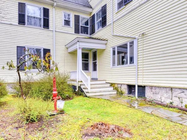 25 Maple Ave #2, Warwick, NY 10990