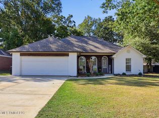 324 Wood Duck Cir, Brandon, MS 39047