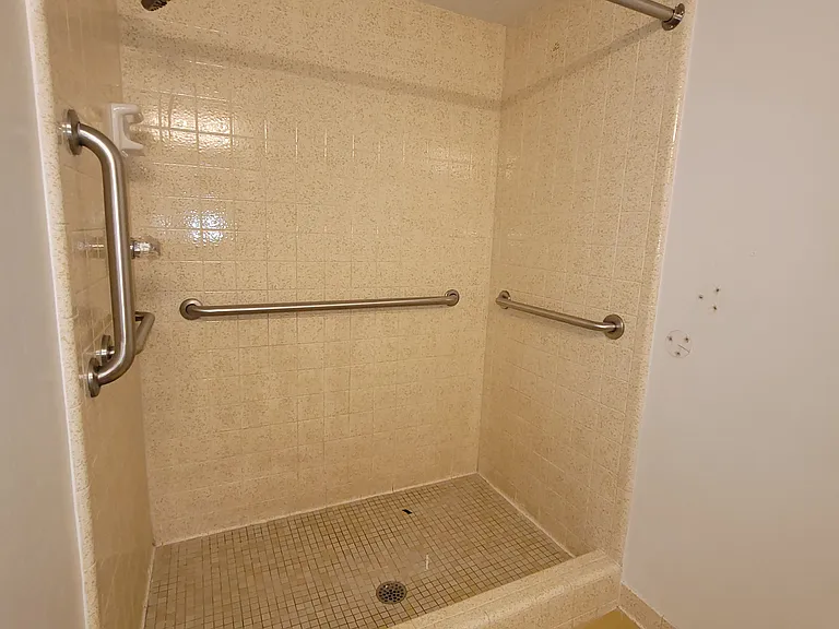 1219 W Boston Pl S — Photo 12