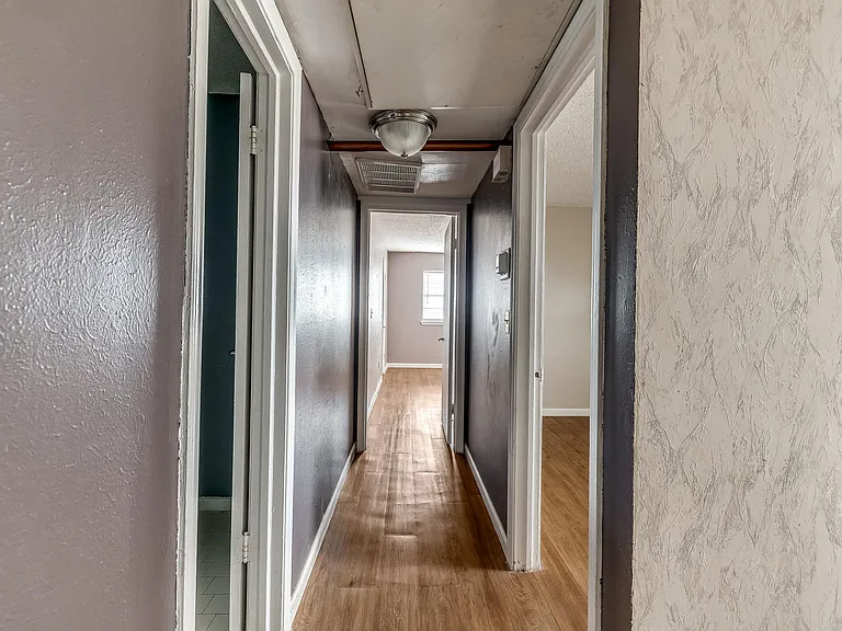 6728 N Meridian Ave #F — Photo 23