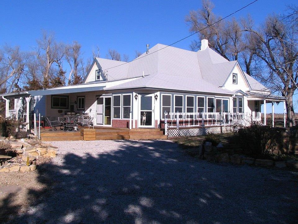 1st image of 467 NW 20th Ave