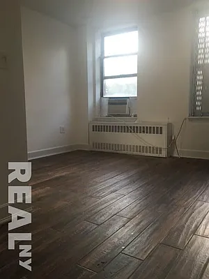 Rented by REAL New York | media 3