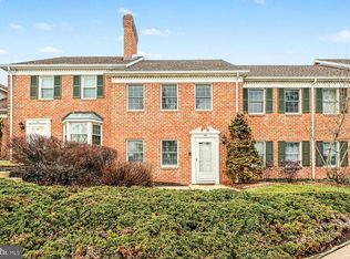 185 Wyntre Brooke Dr, York, PA 17403