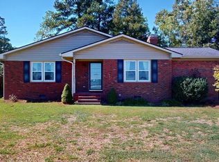 403 N Goldsboro Street, Pikeville, NC 27863