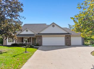 8707 Waterwood Ct, Fort Wayne, IN