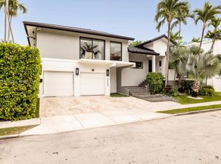 3555 Crystal View Ct, Miami, FL 33133