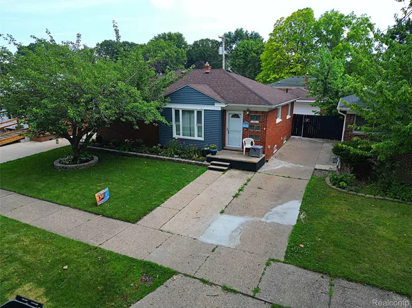 18785 Dale Ave, Allen Park, MI 48101