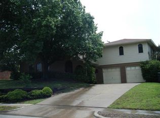 8 Rockcliff Cir, Wichita Falls, TX 76309