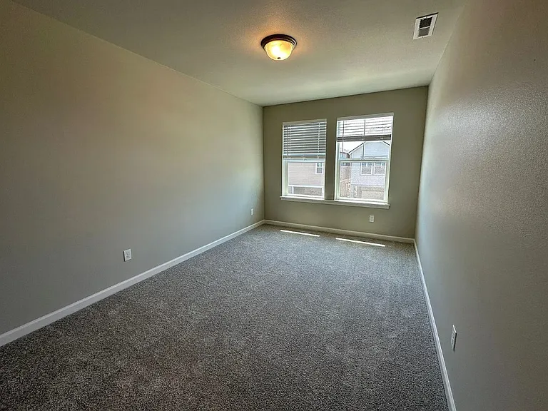 8315 SE Shale Ln — Photo 15
