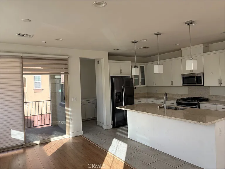 21022 Cornerstone Dr — Photo 3
