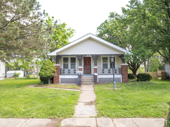 416 W Walker St, Marceline, MO 64658