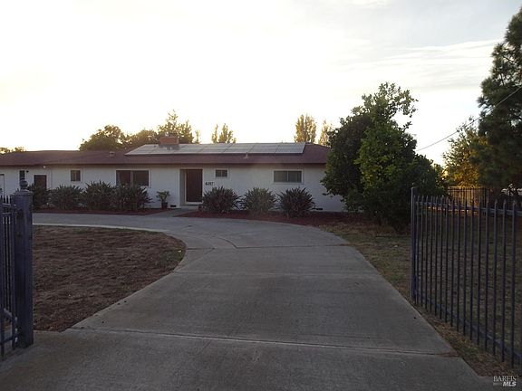 2nd image of 4387 - 4389 Solano Road