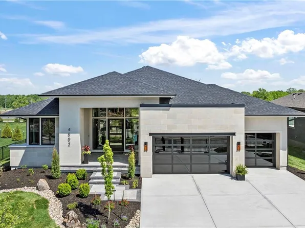 4602 W 136th St, Overland Park, KS 66223
