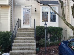 13963 Winding Ridge Ln, Centreville, VA 20121