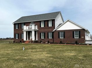 1198 Victory Rd, Springfield, OH 45504