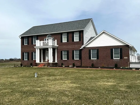 1198 Victory Rd, Springfield, OH 45504