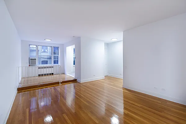 Rented by Oxford Property Group | media 12