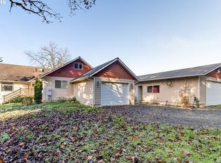 130 Brownlee Rd, Castle Rock, WA 98611