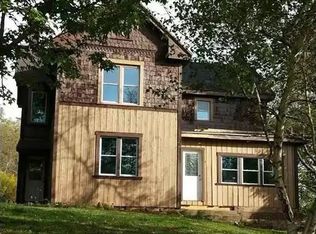 307 Roupe Rd, Eighty Four, PA 15330