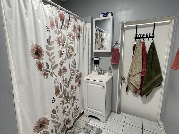 4th image of 4559 S Hermitage Ave #10559309