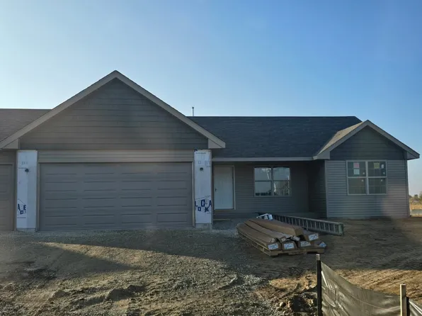 3658 Night Hawk Dr, Beloit, WI 53511