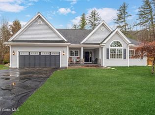 231 Potter Rd, Gansevoort, NY 12831