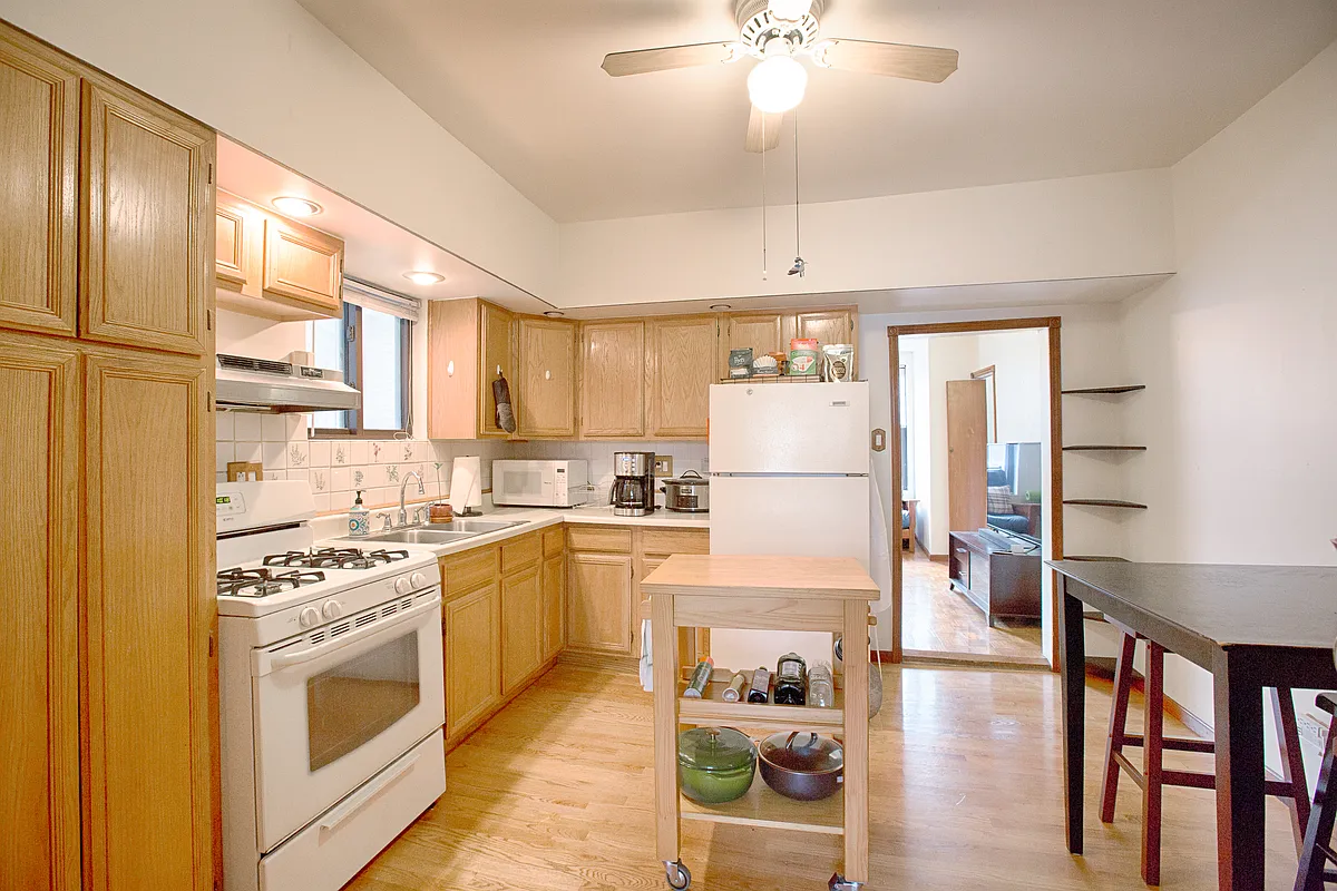 Building Photo - 1542 W Thomas St #1R