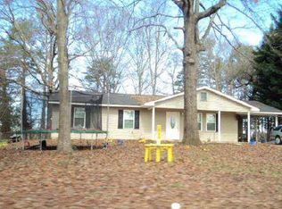 1307 Jordan Rd, Toccoa, GA 30577