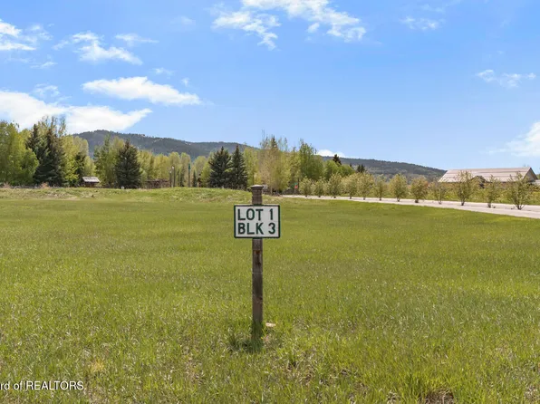 9521 Timberline Loop, Victor, ID 83455