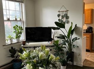 282 Middle St APT 5, Portsmouth, NH 03801
