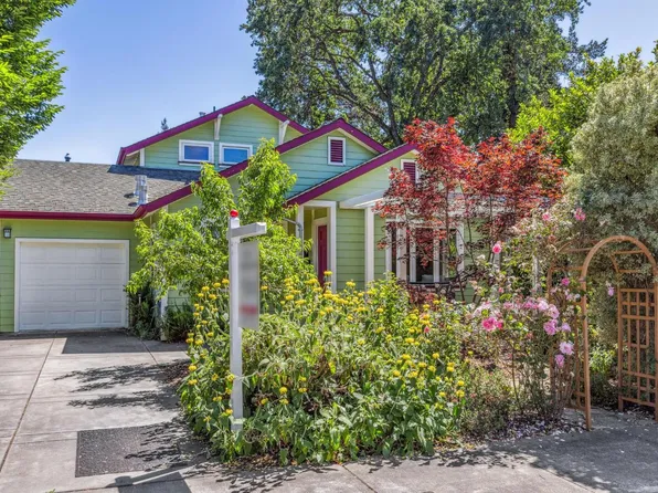 742 Dexter Street, Santa Rosa, CA 95404