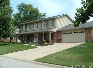1723 Saint Andrews Dr, O Fallon, IL