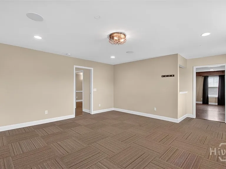 40 Roseberry Cir — Photo 28
