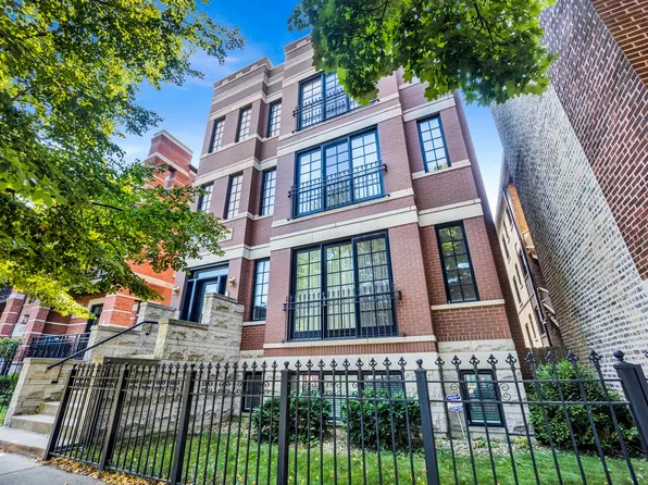 1131 W Grace St #2, Chicago, IL 60613
