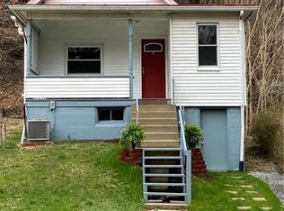 238 Hickory St, Mc Kees Rocks, PA 15136