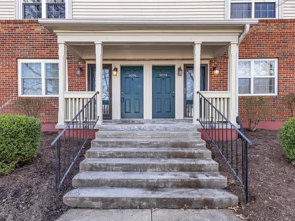 9076 W Swan Cir, Saint Louis, MO 63144