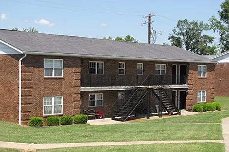 Barret Blvd, Greenleaf Court — Photo 4