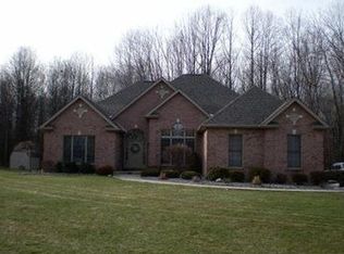 3107 Wild Grape Rd, New Castle, PA 16105