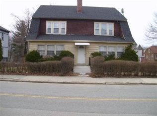34 Burncoat St #1, Worcester, MA 01605