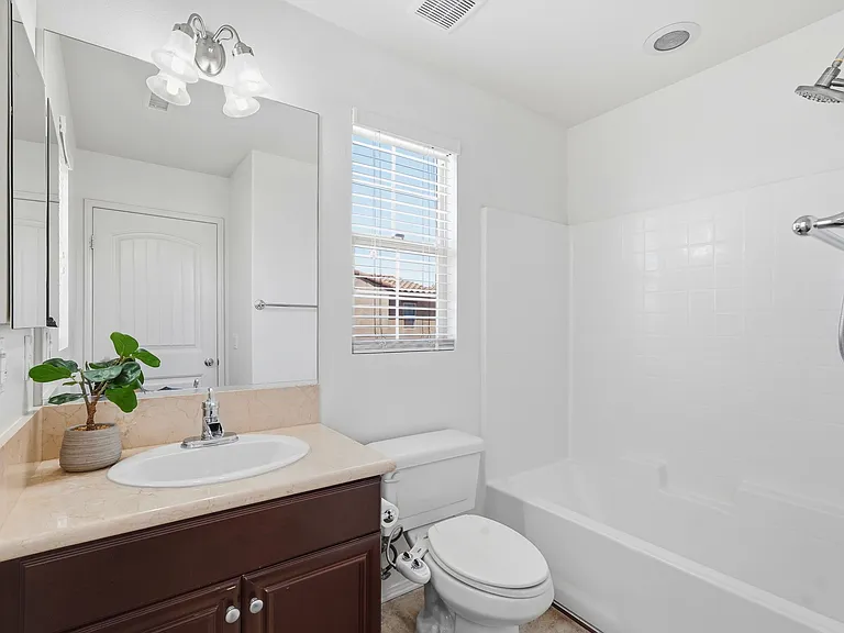 20244 Pienza Ln — Photo 22