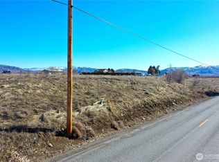1 Duck Lake Rd, Omak, WA 98841