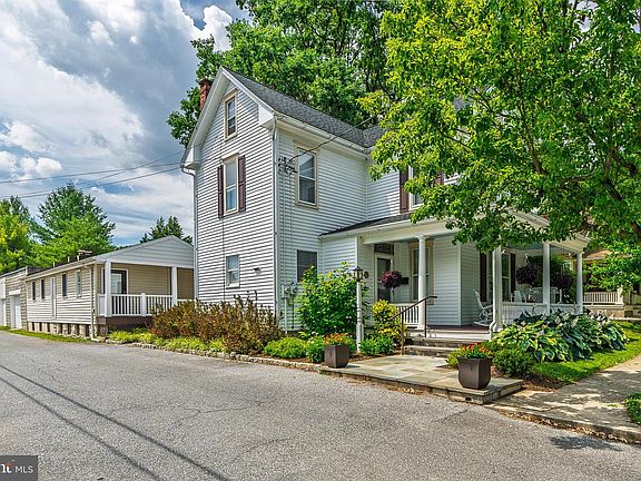 4th image of 120 W Lemon St