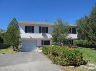 31 Placid Ave, Middletown, NY 10941