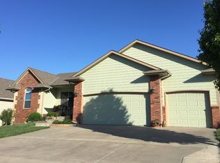 2821 N Rough Creek Rd, Derby, KS 67037