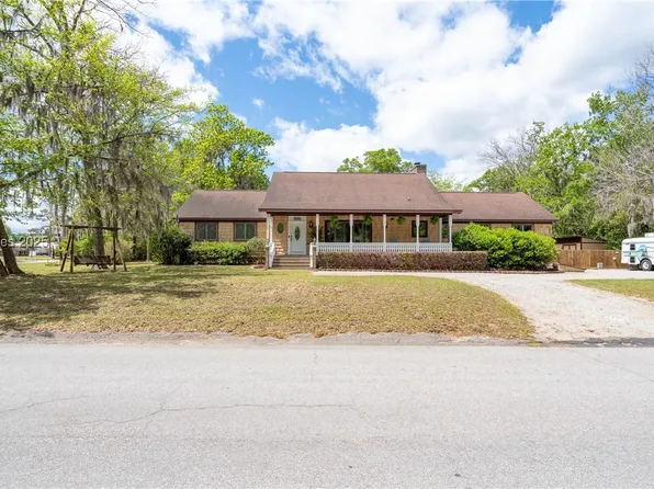 1806 Courtland St, Pt Royal, SC 29935
