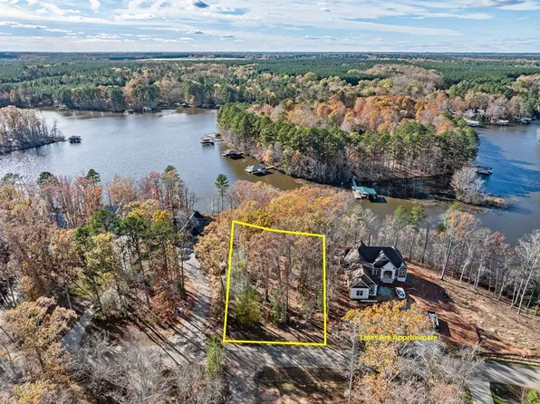 24 Mountain Rock Trl, Boydton, VA 23917