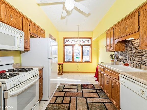 4th image of 6411 Pine Trail Ln APT 1