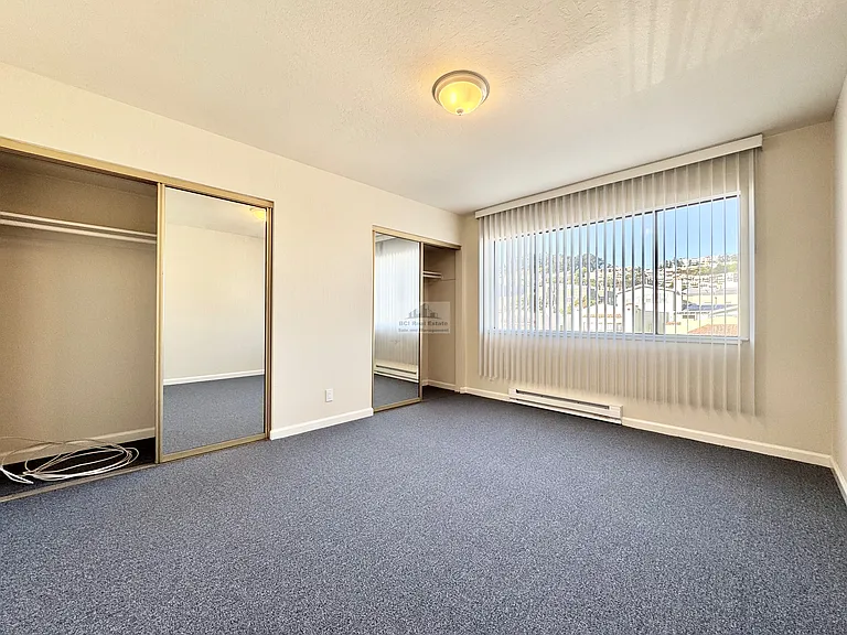900 Rivera St #6 — Photo 16