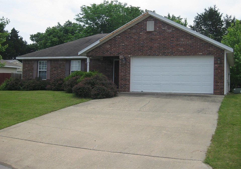 1st image of 769 Richland Creek Ave
